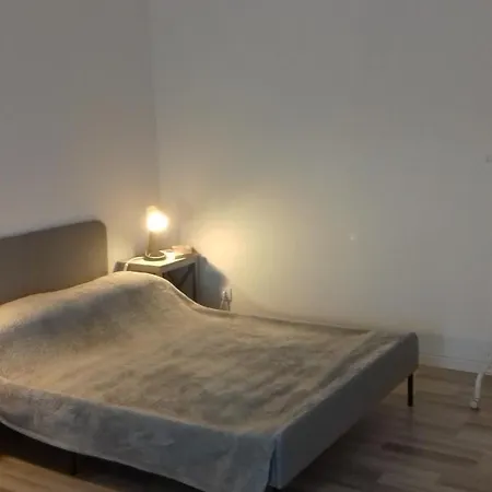 Le Cosy Strasbourgeois Tram A 2 Minutes Et Gare Ou Chu Hautepierre A 5 Minutes,parking Privatif Gratuit Apartament Strasburg