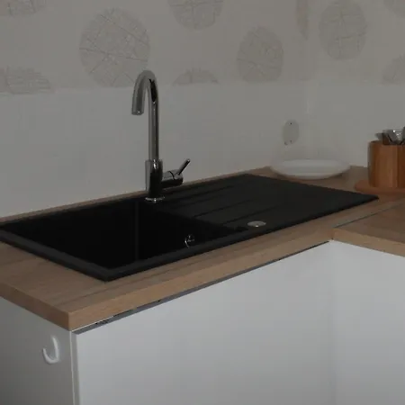 Le Cosy Strasbourgeois Tram à 2' Et Gare Ou Chu Hautepierre à 5',parking Privatif Gratuit Apartamento Estrasburgo