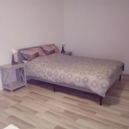 Le Cosy Strasbourgeois Tram à 2' Et Gare Ou Chu Hautepierre à 5',parking Privatif Gratuit Apartamento Estrasburgo