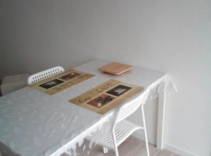 Le Cosy Strasbourgeois Tram à 2 Minutes Et Gare Ou Chu Hautepierre à 5 Minutes,parking Privatif Gratuit * Strasbourg